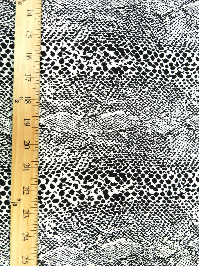 Cotton Spandex Snake Pattern – 2 Way Stretch - Image 3