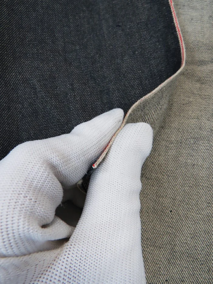 DARK INDIGO USA SELVEDGE DENIM - RED/WHITE TICKER 11.5OZ - Image 2