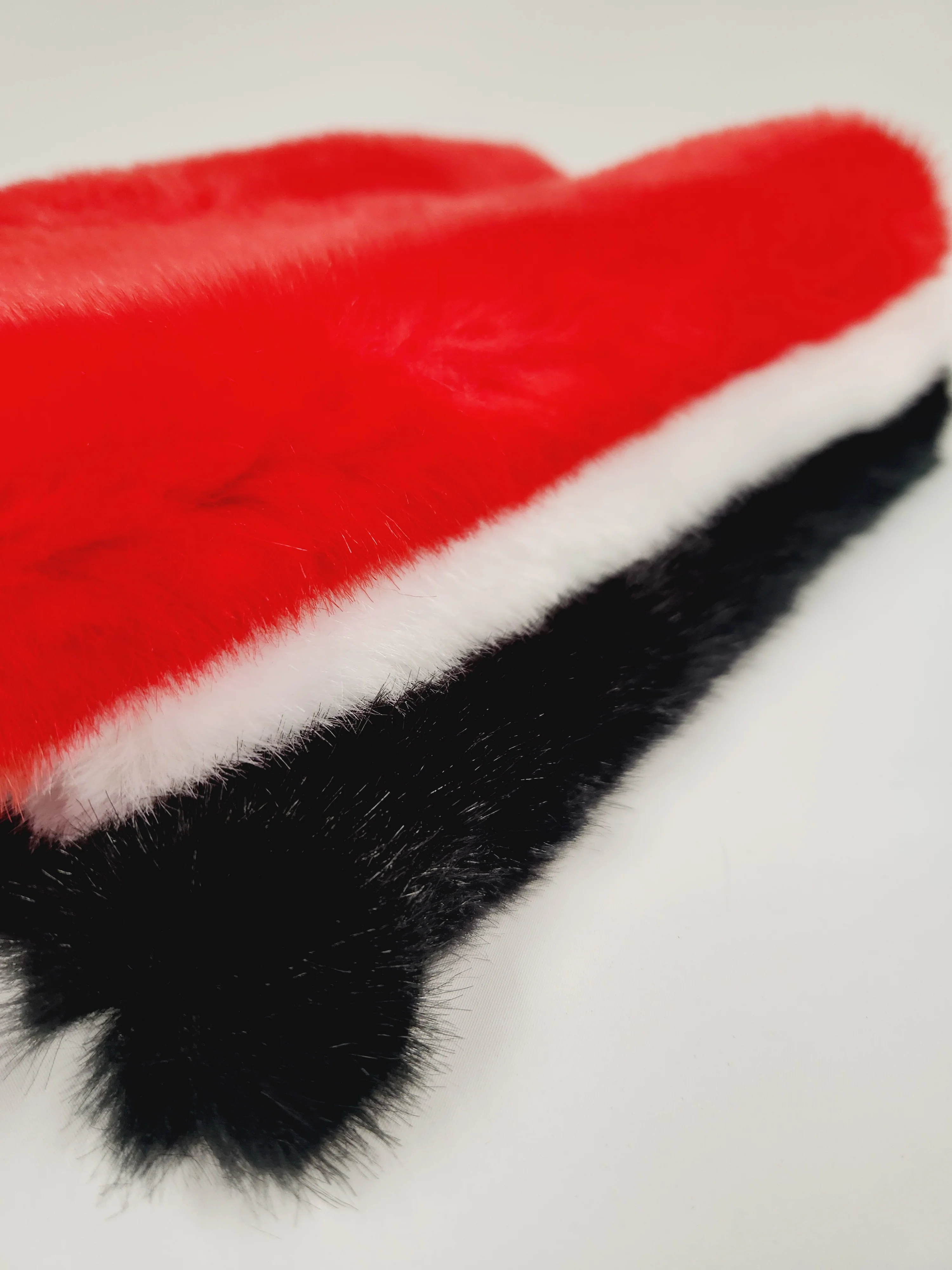Stretch Faux Fur Fabric (15 YARD ROLL) - Image 10