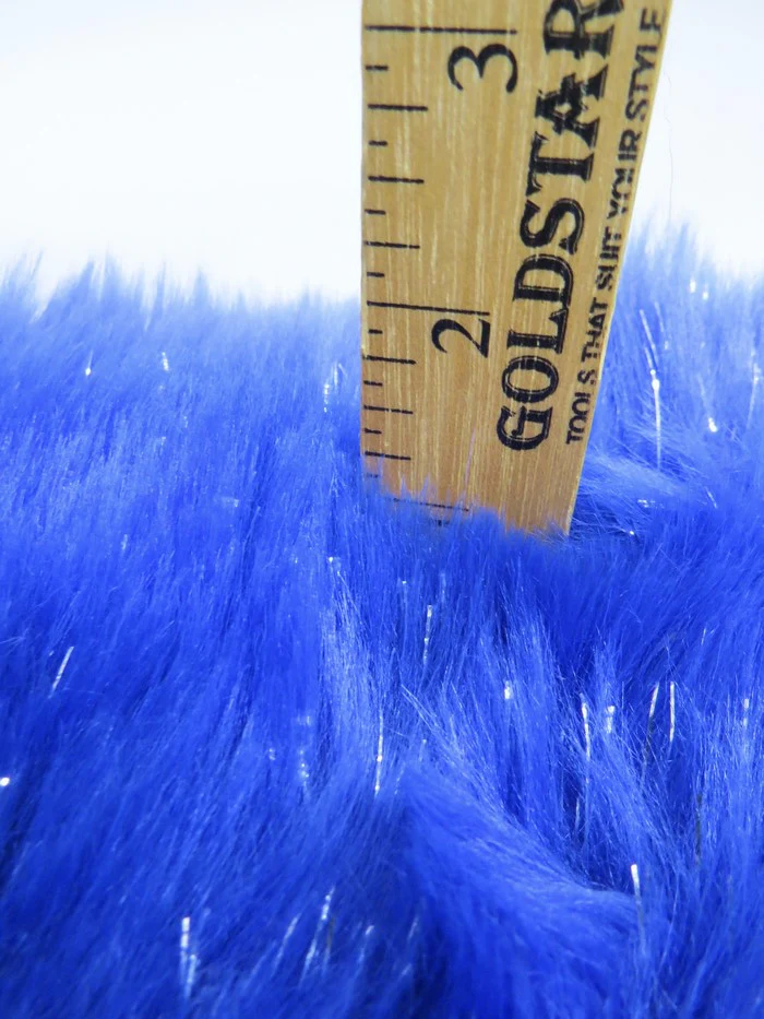 Tinsel Tip Short Shag Faux Fur / White Silver / Sold By The Yard / 15 Yard Bolt - Image 4