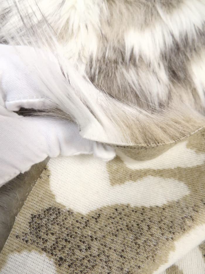 Winter Section Fox Animal Faux Fur / Sold By The Yard - Image 4