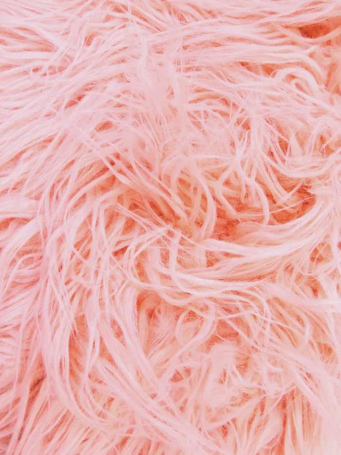Yeti Mongolian Faux Fur – Flamingo - Image 4